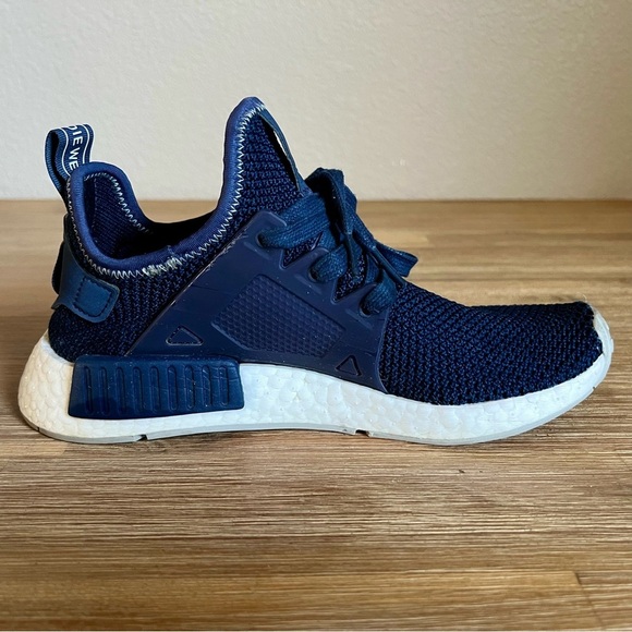 Adidas Women's Sneaker Size 7 NMD R1 Blue Contrast Stitch Boost EUC - Picture 4 of 12